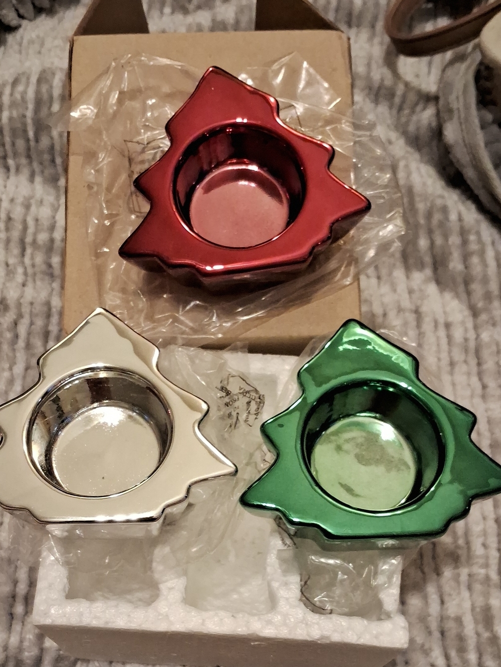 Yankee Candle Silver Tree Tea Light Holder with Red and Green Inserts